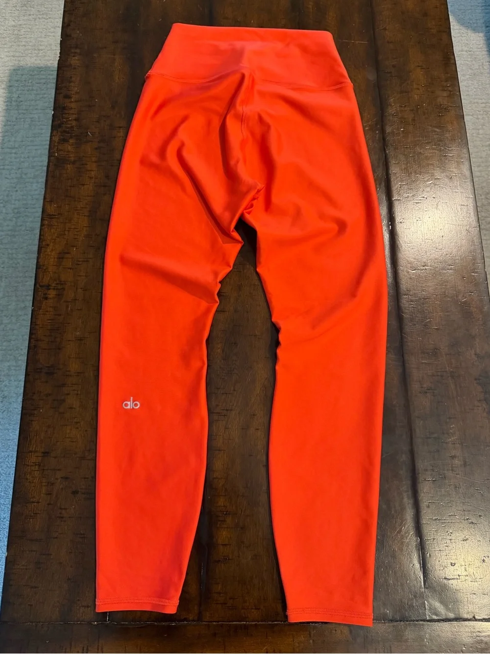 ALO Yoga Bright Coral 7/8 Airlift Leggings